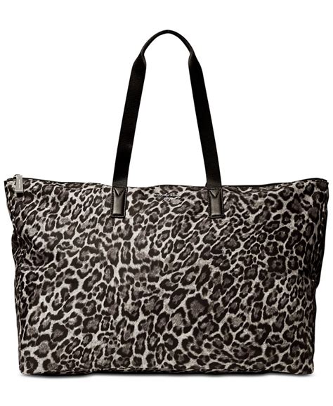 big vs small michael kors jet setter tote|Michael Kors packable tote.